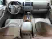 2005 Nissan Pathfinder SE с VIN 5N1AR18W75C728635, выставлен на аукционе Copart как лот 69540815 с пробегом 167 190 миль миль и Чистый • Clean title. История ставок и продаж доступна на DreamBid. Изображение 8.