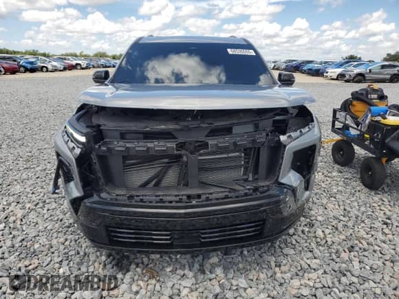 2024 Chevrolet Traverse AWD RS с VIN 1GNEVLKS5RJ204461, выставлен на аукционе Copart как лот 68535555 с пробегом 23 195 миль миль и На запчасти • Non repairable. История ставок и продаж доступна на DreamBid. Изображение 5.