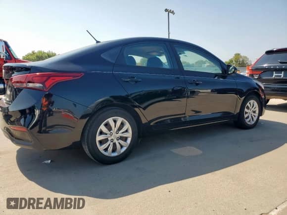 2018 Hyundai Accent SE z VIN 3KPC24A32JE035171, wystawiony jako Copart lot #71985555 z przebiegiem 127 023 mil mil oraz Czysty tytuł • Clean title. Historia ofert i sprzedaży dostępna na DreamBid. Obrazek 3.