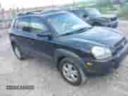 2008 Hyundai Tucson SE with VIN KM8JN72D28U827254, listed as a IAAI auction lot 42746223 with 78,466 mi miles and . Bid and sale history available at DreamBid. Image 1.