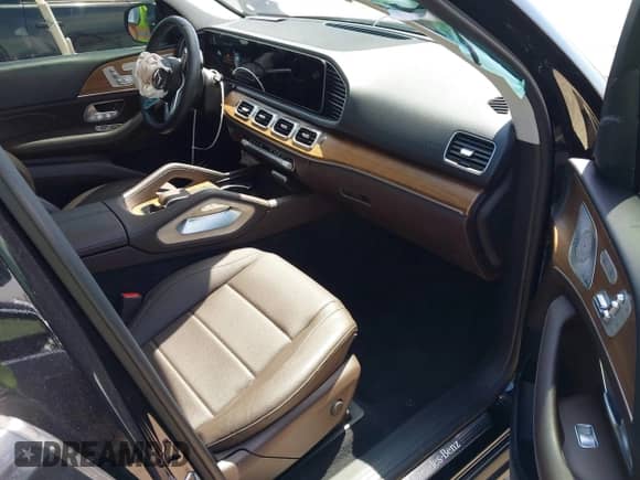 2023 Mercedes-Benz GLE 350 with VIN 4JGFB4JB1PA959788, listed as a IAAI auction lot 42013164 with 31,656 mi miles and . Bid and sale history available at DreamBid. Image 5.