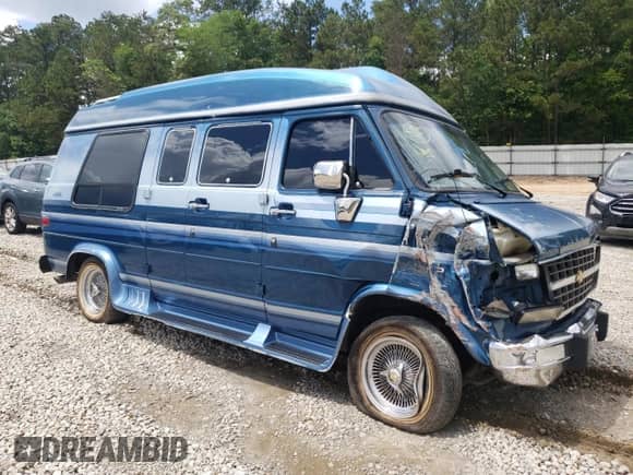 1992 Chevrolet Chevy Van с VIN 1GBEG25K1N7130492, выставлен на аукционе Copart как лот 51639375 с пробегом 114 002 миль миль и Списание • Salvage title. История ставок и продаж доступна на DreamBid. Изображение 4.