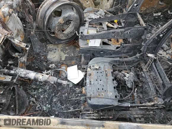 2022 Chevrolet Silverado 3500HD LT z VIN 1GC4YTEY2NF157463, wystawiony jako Copart lot #65605204 z przebiegiem Nie podano mil oraz Szkoda całkowita • Salvage title. Historia ofert i sprzedaży dostępna na DreamBid. Obrazek 7.