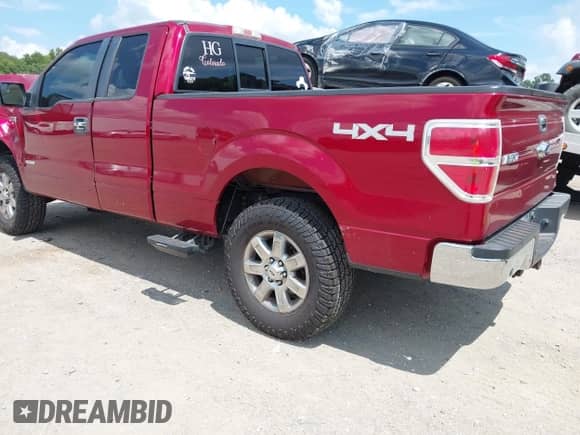 2014 Ford F-150 XL z VIN 1FTFX1ET0EKF38059, wystawiony jako IAAI lot #42917567 z przebiegiem 209 007 mil mil oraz . Historia ofert i sprzedaży dostępna na DreamBid. Obrazek 3.