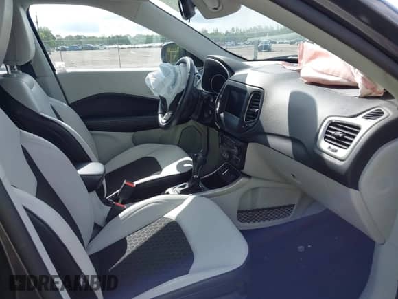 2021 Jeep Compass Altitude with VIN 3C4NJCBB6MT509974, listed as a IAAI auction lot 42541870 with 16,082 mi miles and . Bid and sale history available at DreamBid. Image 5.