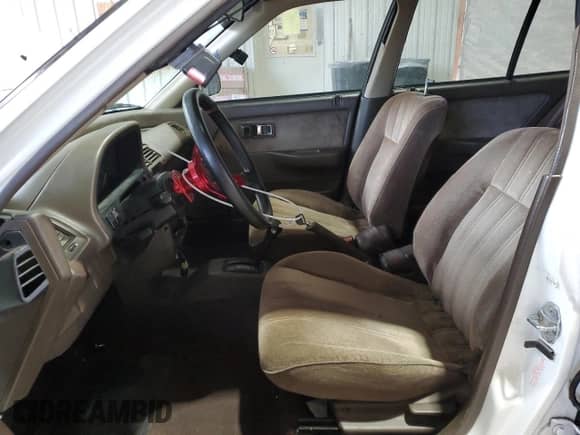 1990 Honda Civic с VIN 1HGED365XLA083919, выставлен на аукционе Copart как лот 80761914 с пробегом 168 749 миль миль и Списание • Salvage title. История ставок и продаж доступна на DreamBid. Изображение 7.