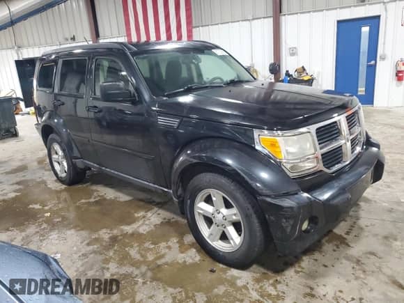 2008 Dodge Nitro SXT with VIN 1D8GU28KX8W118037, listed as a Copart auction lot 81723885 with 180,538 mi miles and Salvage title. Bid and sale history available at DreamBid. Image 4.