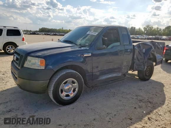 2008 Ford F-150 XL with VIN 1FTRF12288KE57200, listed as a Copart auction lot 82309155 with 197,078 mi miles and Salvage title. Bid and sale history available at DreamBid. Image 1.