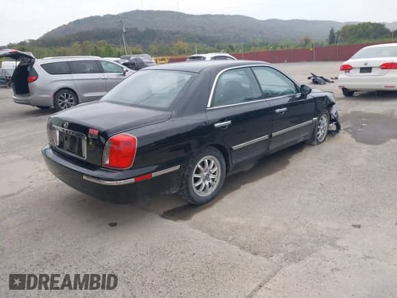 2005 Hyundai XG с VIN KMHFU45E95A388675, выставлен на аукционе IAAI как лот 43376597 с пробегом 72 078 миль миль и . История ставок и продаж доступна на DreamBid. Изображение 4.
