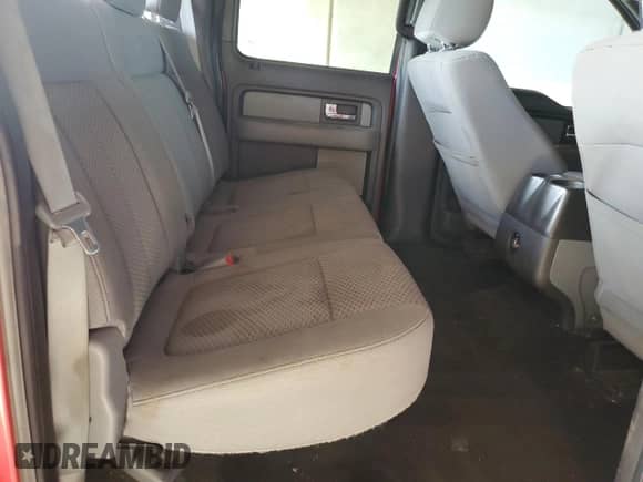 2012 Ford F-150 XL с VIN 1FTFW1CT8CFC03465, выставлен на аукционе Copart как лот 67118705 с пробегом 174 500 миль миль и На запчасти • Non repairable. История ставок и продаж доступна на DreamBid. Изображение 10.