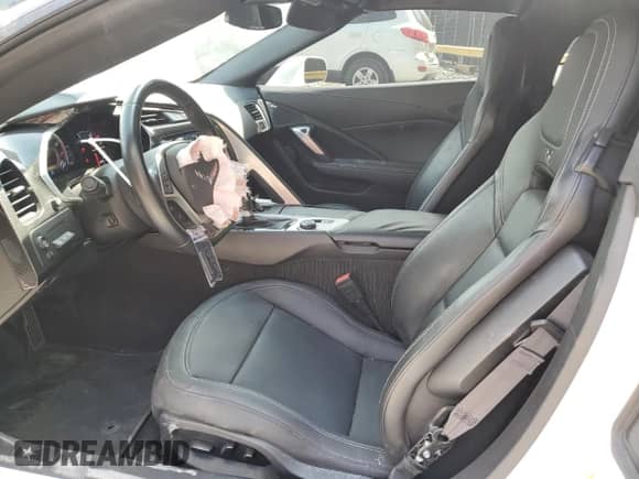 2016 Chevrolet Corvette 2LT с VIN 1G1YD2D74G5123574, выставлен на аукционе Copart как лот 53305175 с пробегом 29 077 миль миль и Списание • Salvage title. История ставок и продаж доступна на DreamBid. Изображение 7.