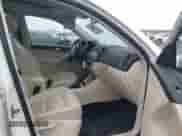 2011 Volkswagen Tiguan SE z VIN WVGAV7AX9BW534166, wystawiony jako IAAI lot #41146905 z przebiegiem 118 095 mil mil oraz . Historia ofert i sprzedaży dostępna na DreamBid. Obrazek 5.