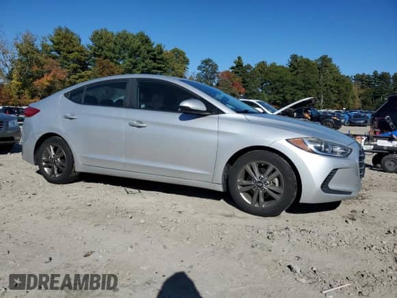 2018 Hyundai Elantra SEL with VIN 5NPD84LF0JH228151, listed as a Copart auction lot 86183655 with 19,071 mi miles and Salvage title. Bid and sale history available at DreamBid. Image 4.