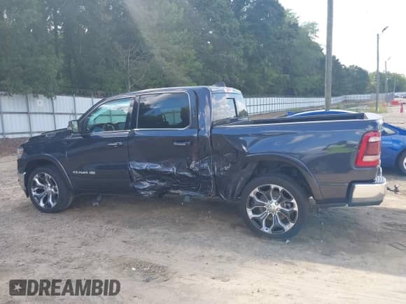 2019 Ram 1500 Longhorn с VIN 1C6SRFKT4KN839848, выставлен на аукционе IAAI как лот 42977831 с пробегом 100 807 миль миль и . История ставок и продаж доступна на DreamBid. Изображение 14.