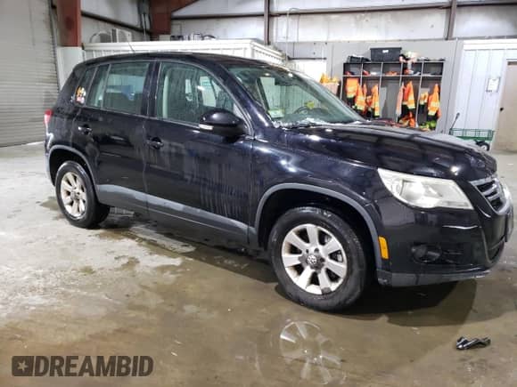 2010 Volkswagen Tiguan S с VIN WVGCV7AX2AW504241, выставлен на аукционе Copart как лот 44610505 с пробегом 234 251 миль миль и Чистый • Clean title. История ставок и продаж доступна на DreamBid. Изображение 4.