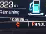 2017 Chevrolet Silverado 1500 LT z VIN 1GCUKREC2HF208232, wystawiony jako IAAI lot #40933445 z przebiegiem 105 928 mil mil oraz . Historia ofert i sprzedaży dostępna na DreamBid. Obrazek 15.
