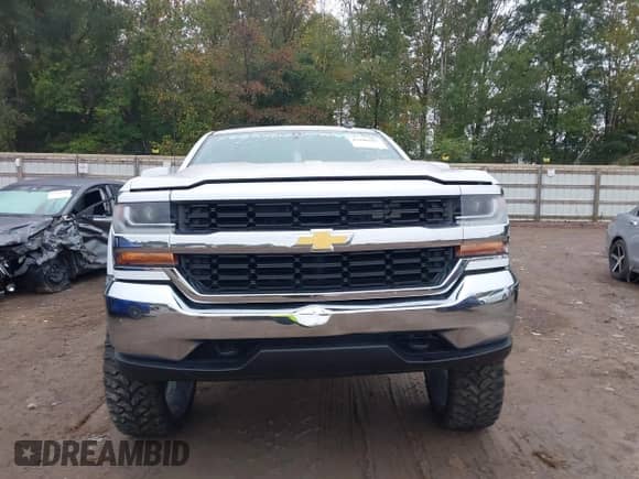 2019 Chevrolet Silverado 1500 LT z VIN 2GCVKPEC8K1193355, wystawiony jako IAAI lot #43286587 z przebiegiem 192 769 mil mil oraz . Historia ofert i sprzedaży dostępna na DreamBid. Obrazek 12.
