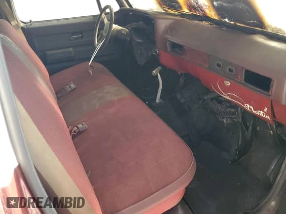 1976 Chevrolet Silverado 1500 с VIN TCD146A512087, выставлен на аукционе Copart как лот 85567735 с пробегом Не указан миль и Списание • Salvage title. История ставок и продаж доступна на DreamBid. Изображение 8.