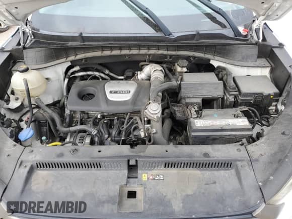 2016 Hyundai Tucson Sport with VIN KM8J33A28GU024414, listed as a Copart auction lot 86193595 with 123,237 mi miles and Clean title. Bid and sale history available at DreamBid. Image 12.