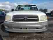 2002 Toyota Tundra z VIN 5TBJN32172S311835, wystawiony jako Copart lot #85136235 z przebiegiem 185 235 mil mil oraz Czysty tytuł • Clean title. Historia ofert i sprzedaży dostępna na DreamBid. Obrazek 5.