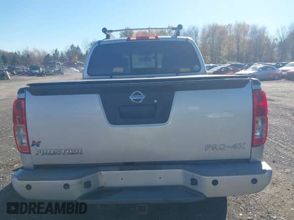 2014 Nissan Frontier S with VIN 1N6AD0EV3EN767670, listed as a IAAI auction lot 43559431 with 127,853 mi miles and . Bid and sale history available at DreamBid. Image 16.