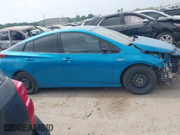 2019 Toyota Prius Plus с VIN JTDKARFP9K3113543, выставлен на аукционе IAAI как лот 42231405 с пробегом 139 019 миль миль и . История ставок и продаж доступна на DreamBid. Изображение 13.