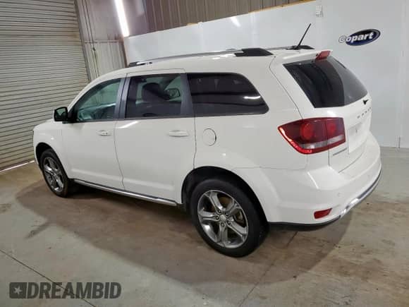 2017 Dodge Journey Crossroad Plus with VIN 3C4PDCGB6HT684322, listed as a Copart auction lot 83860935 with 117,068 mi miles and Clean title. Bid and sale history available at DreamBid. Image 2.