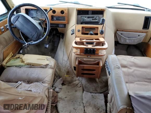1995 Chevrolet Chevy Van с VIN 1GBEG25K8SF209126, выставлен на аукционе Copart как лот 86254464 с пробегом 161 683 миль миль и Чистый • Clean title. История ставок и продаж доступна на DreamBid. Изображение 8.