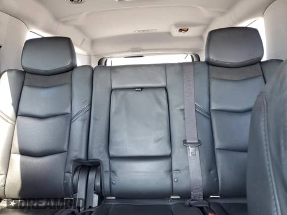 2016 Cadillac Escalade ESV Premium Collection с VIN 1GYS3JKJ0GR335447, выставлен на аукционе Copart как лот 52184755 с пробегом 159 221 миль миль и Списание • Salvage title. История ставок и продаж доступна на DreamBid. Изображение 10.