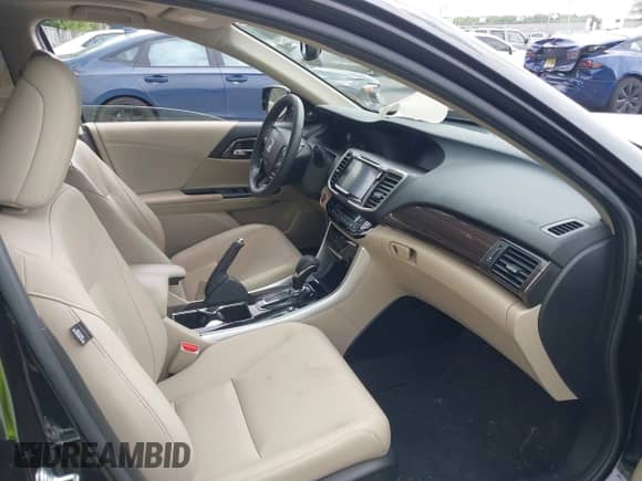 2017 Honda Accord Touring with VIN JHMCR6F77HC029546, listed as a IAAI auction lot 42499018 with 80,219 mi miles and . Bid and sale history available at DreamBid. Image 5.
