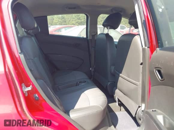 2014 Chevrolet Spark LS с VIN KL8CB6S90EC577616, выставлен на аукционе IAAI как лот 43167169 с пробегом 120 519 миль миль и . История ставок и продаж доступна на DreamBid. Изображение 8.