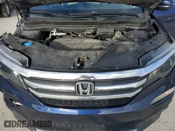 2018 Honda Pilot EX with VIN 5FNYF6H35JB026342, listed as a Copart auction lot 46741065 with 102,128 mi miles and Salvage title. Bid and sale history available at DreamBid. Image 13.