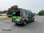 2014 Ram ProMaster Cargo z VIN 3C6URVHG4EE122713, wystawiony jako Copart lot #68738325 z przebiegiem 304 967 mil mil oraz Czysty tytuł • Clean title. Historia ofert i sprzedaży dostępna na DreamBid. Obrazek 4.