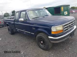 1994 Ford F-150 with VIN 1FTEX14H3RKA60850, listed as a IAAI auction lot 42787942 with 143,624 mi miles and . Bid and sale history available at DreamBid. Image 1.