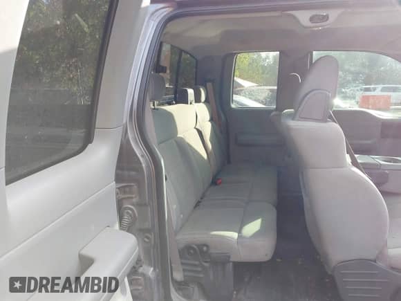 2007 Ford F-150 STX с VIN 1FTRX12W67FA14695, выставлен на аукционе IAAI как лот 43423060 с пробегом 130 321 миль миль и . История ставок и продаж доступна на DreamBid. Изображение 8.