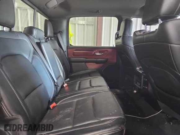 2020 Ram 1500 Rebel z VIN 1C6SRFLT4LN314434, wystawiony jako Copart lot #71672725 z przebiegiem 74 848 mil mil oraz Czysty tytuł • Clean title. Historia ofert i sprzedaży dostępna na DreamBid. Obrazek 10.