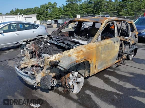 2023 Jeep Grand Cherokee Limited with VIN 1C4RJHBG0PC504859, listed as a IAAI auction lot 42949212 with 20,500 mi miles and . Bid and sale history available at DreamBid. Image 2.