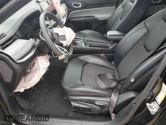 2024 Jeep Compass Latitude с VIN 3C4NJDBN6RT109582, выставлен на аукционе Copart как лот 86414165 с пробегом 54 448 миль миль и Списание • Salvage title. История ставок и продаж доступна на DreamBid. Изображение 7.