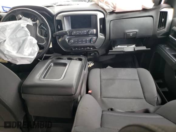 2019 Chevrolet Silverado 2500HD LT z VIN 1GC1KSEY3KF240538, wystawiony jako Copart lot #60036385 z przebiegiem Nie podano mil oraz Szkoda całkowita • Salvage title. Historia ofert i sprzedaży dostępna na DreamBid. Obrazek 8.