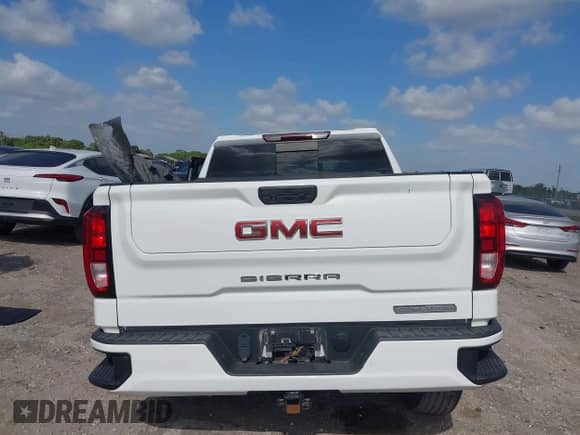 2021 GMC Sierra 1500 Elevation с VIN 3GTP8CET7MG371993, выставлен на аукционе IAAI как лот 42157784 с пробегом 45 490 миль миль и . История ставок и продаж доступна на DreamBid. Изображение 17.