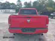 2013 Ram 1500 Express z VIN 1C6RR6FT6DS523896, wystawiony jako IAAI lot #43338595 z przebiegiem 257 199 mil mil oraz . Historia ofert i sprzedaży dostępna na DreamBid. Obrazek 16.