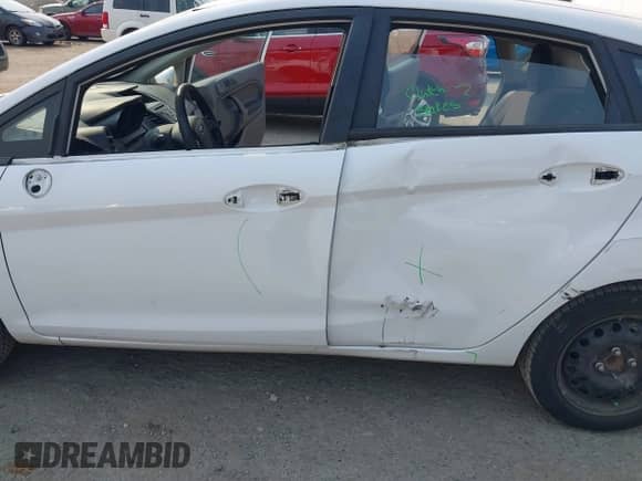 2016 Ford Fiesta S с VIN 3FADP4TJXGM195305, выставлен на аукционе IAAI как лот 43152295 с пробегом 74 225 миль миль и . История ставок и продаж доступна на DreamBid. Изображение 6.