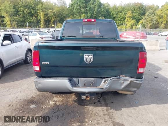2011 Ram 1500 SLT z VIN 1D7RB1CT3BS539786, wystawiony jako IAAI lot #43336564 z przebiegiem 205 173 mil mil oraz . Historia ofert i sprzedaży dostępna na DreamBid. Obrazek 16.