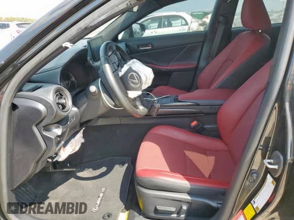 2024 Lexus IS 350 F Sport z VIN JTHBZ1B22R5077955, wystawiony jako Copart lot #71789835 z przebiegiem 13 820 mil mil oraz Szkoda całkowita • Salvage title. Historia ofert i sprzedaży dostępna na DreamBid. Obrazek 7.