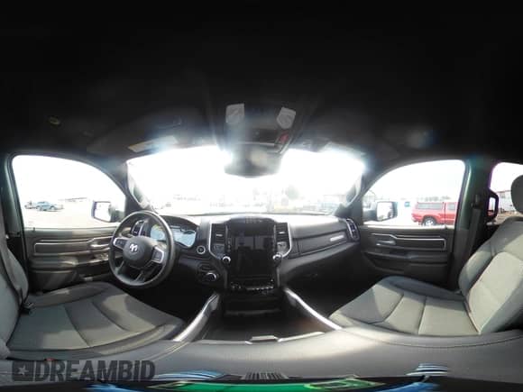 2024 Ram 1500 Big Horn with VIN 1C6SRFMT9RN169317, listed as a IAAI auction lot 43063387 with 27,303 mi miles and . Bid and sale history available at DreamBid. Image 18.