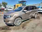 2019 Chevrolet Equinox LT z VIN 2GNAXTEV3K6264840, wystawiony jako Copart lot #71909405 z przebiegiem 114 996 mil mil oraz Szkoda całkowita • Salvage title. Historia ofert i sprzedaży dostępna na DreamBid. Obrazek 1.