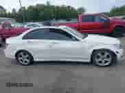 2010 Mercedes-Benz C 300 Sport с VIN WDDGF8BB9AF485480, выставлен на аукционе IAAI как лот 43319384 с пробегом 181 346 миль миль и . История ставок и продаж доступна на DreamBid. Изображение 14.