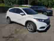 2022 Honda HR-V LX with VIN 3CZRU6H32NM703384, listed as a Copart auction lot 71281695 with 17,647 mi miles and Salvage title. Bid and sale history available at DreamBid. Image 4.