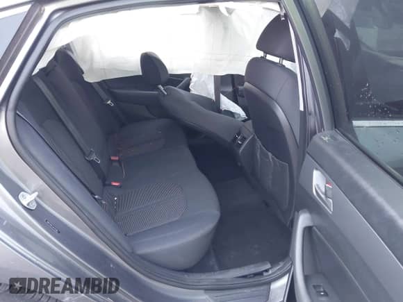 2018 Hyundai Sonata Sport with VIN 5NPE34AF1JH721360, listed as a IAAI auction lot 43330551 with 201,685 mi miles and . Bid and sale history available at DreamBid. Image 8.