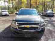2015 Chevrolet Tahoe LT z VIN 1GNSKBKC8FR547518, wystawiony jako IAAI lot #43544283 z przebiegiem 295 964 mil mil oraz . Historia ofert i sprzedaży dostępna na DreamBid. Obrazek 12.